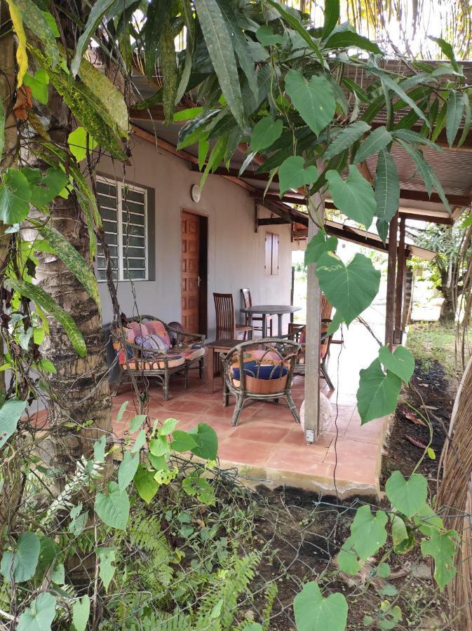 Villa Tikote Chwit Point 1 Cayenne Exterior foto
